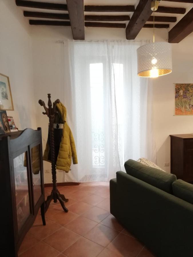 Casa Di Pietro Aretino, Arezzo Centro Storico 4-8 Letti Apartment ภายนอก รูปภาพ