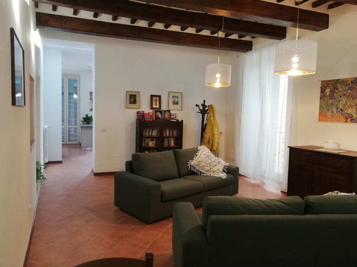 Casa Di Pietro Aretino, Arezzo Centro Storico 4-8 Letti Apartment ภายนอก รูปภาพ