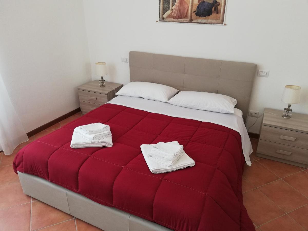 Casa Di Pietro Aretino, Arezzo Centro Storico 4-8 Letti Apartment ภายนอก รูปภาพ