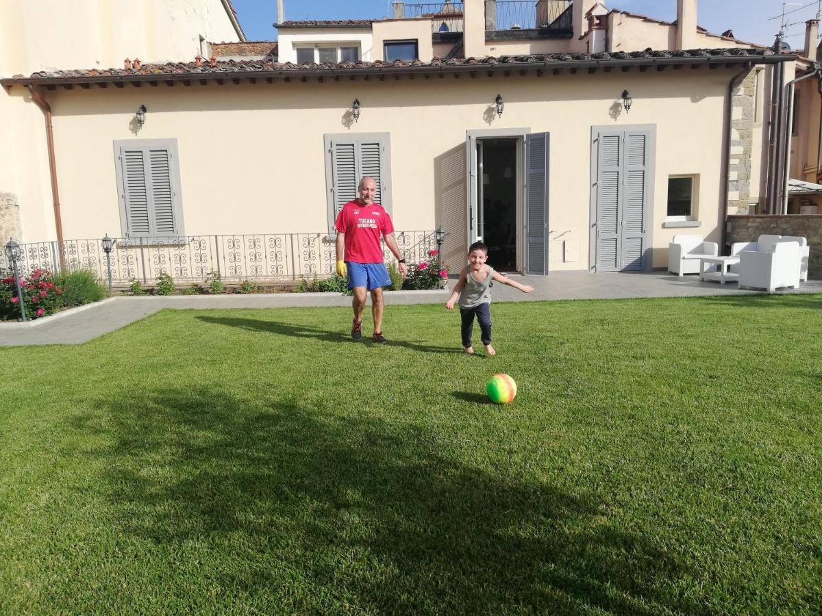 Casa Di Pietro Aretino, Arezzo Centro Storico 4-8 Letti Apartment ภายนอก รูปภาพ