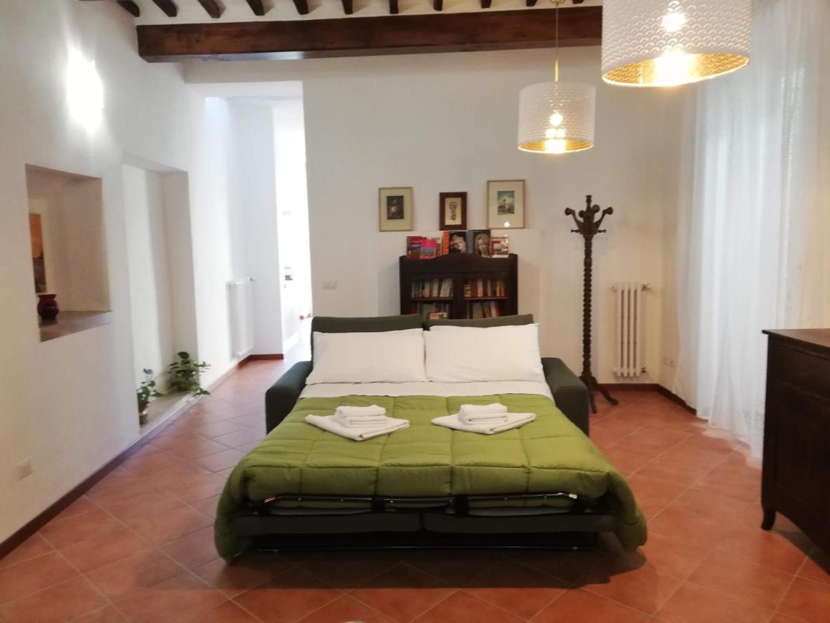 Casa Di Pietro Aretino, Arezzo Centro Storico 4-8 Letti Apartment ภายนอก รูปภาพ