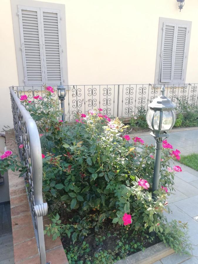 Casa Di Pietro Aretino, Arezzo Centro Storico 4-8 Letti Apartment ภายนอก รูปภาพ