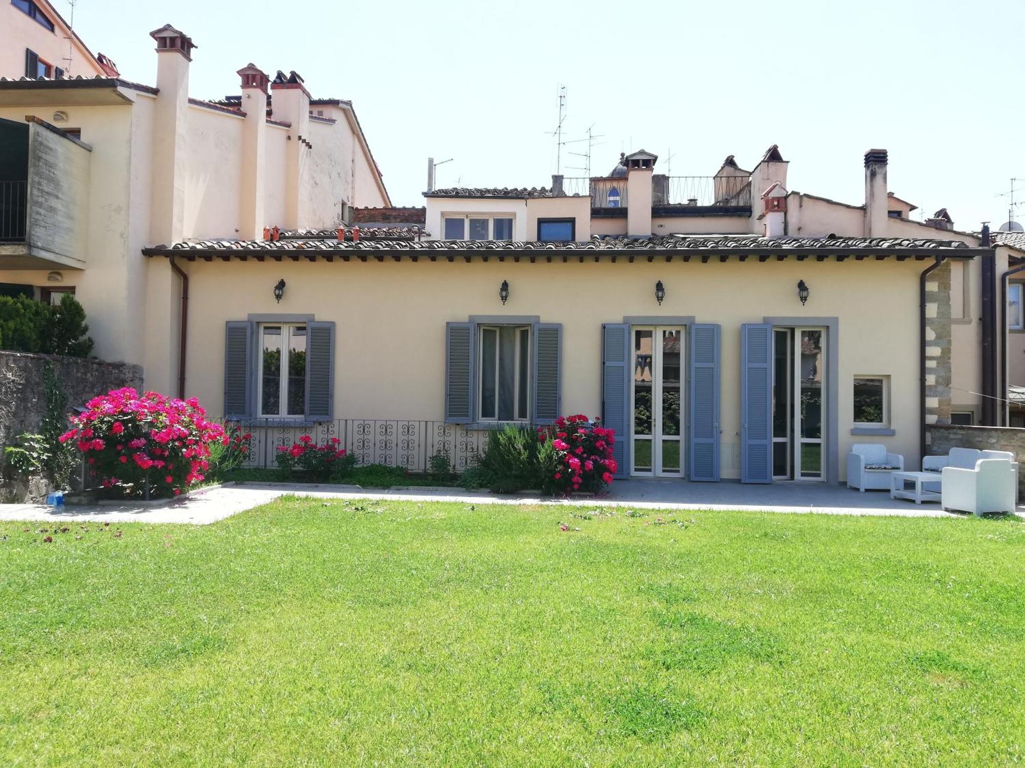 Casa Di Pietro Aretino, Arezzo Centro Storico 4-8 Letti Apartment ภายนอก รูปภาพ