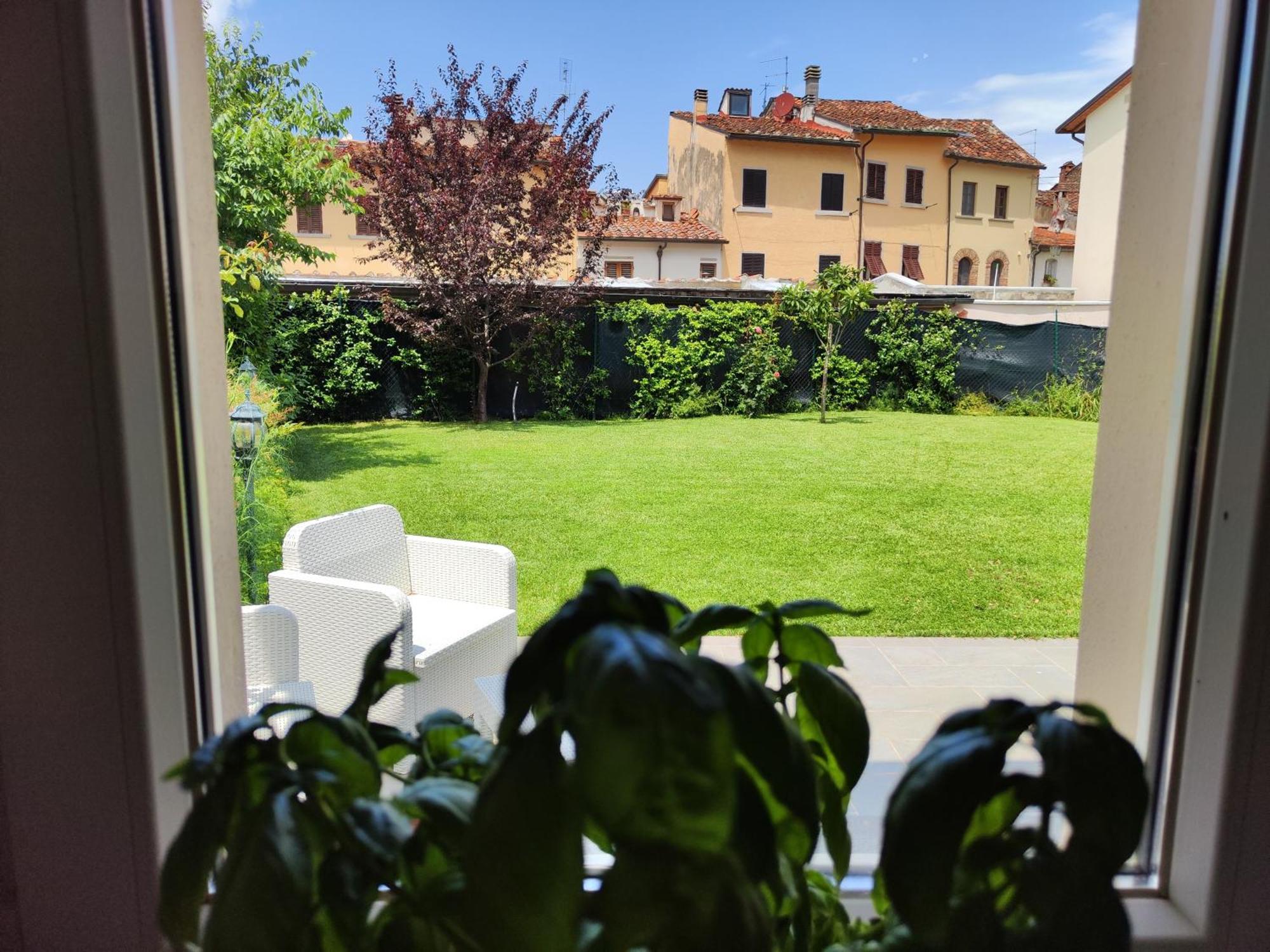 Casa Di Pietro Aretino, Arezzo Centro Storico 4-8 Letti Apartment ภายนอก รูปภาพ