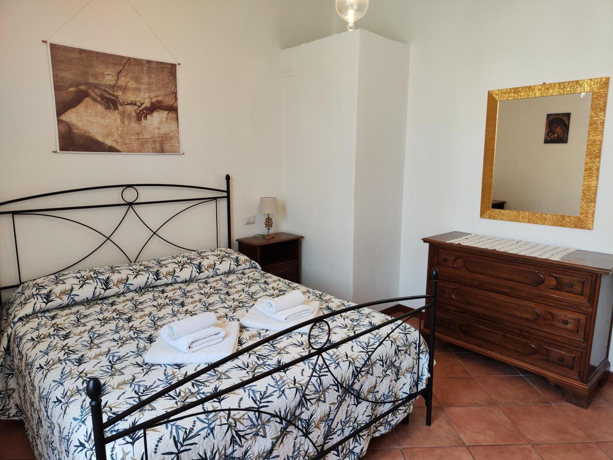 Casa Di Pietro Aretino, Arezzo Centro Storico 4-8 Letti Apartment ภายนอก รูปภาพ